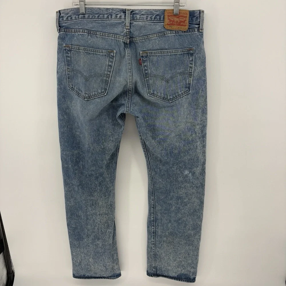 Levi's 502 Regular Taper Jeans Men 36x32 Light Faded Stonewash Button Fly